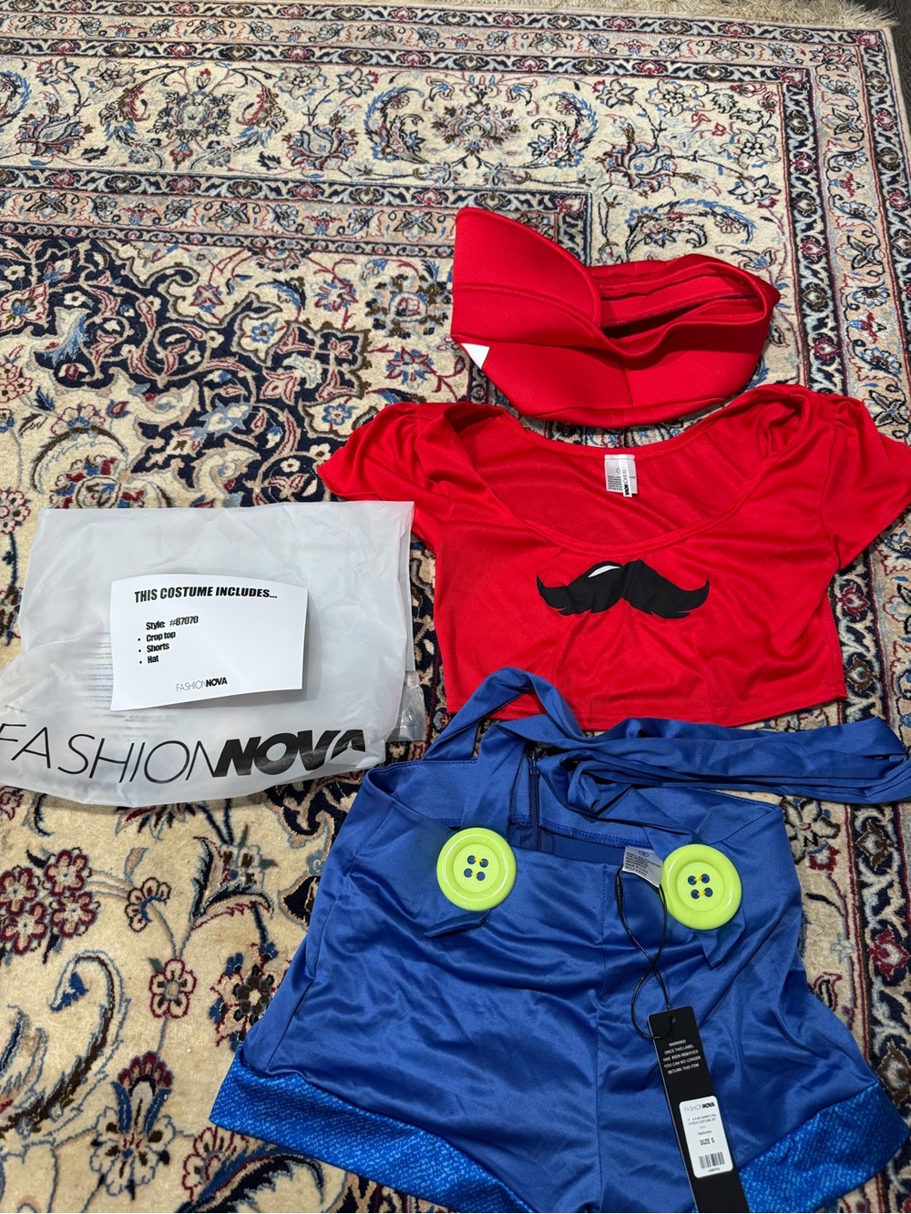 FashionNova Mario girl costume set - Picture 3 of 5